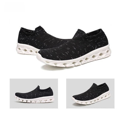 Men Outdoor Walking Flying Woven Breathable Ultra-light Walking Shoes