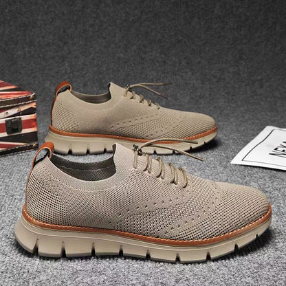 Slip-on breathable mesh running sneakers
