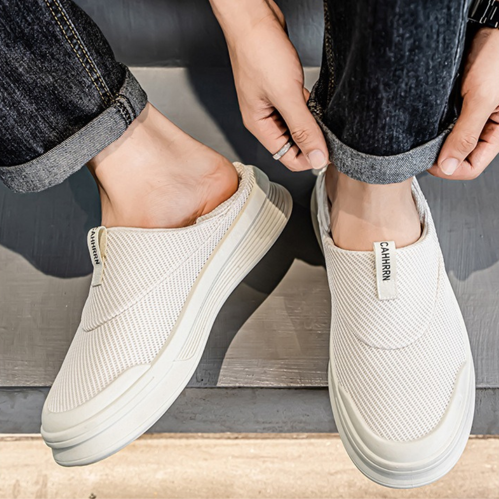 Slip-on mesh trendy shoes