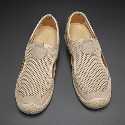 Lightweight Mesh Slip-On Athletic Shoes with Ventilation Panels