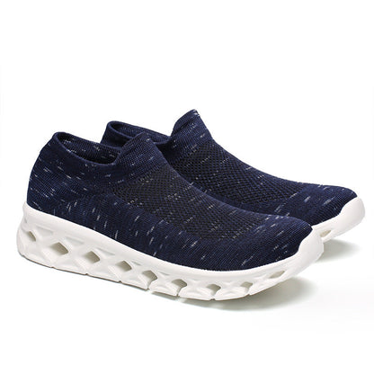 Men Outdoor Walking Flying Woven Breathable Ultra-light Walking Shoes