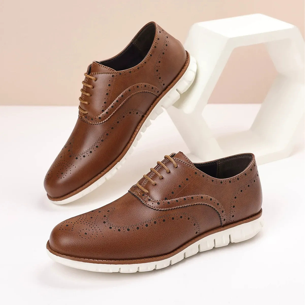 Retro hollow-soled work and casual Oxford leather shoes
